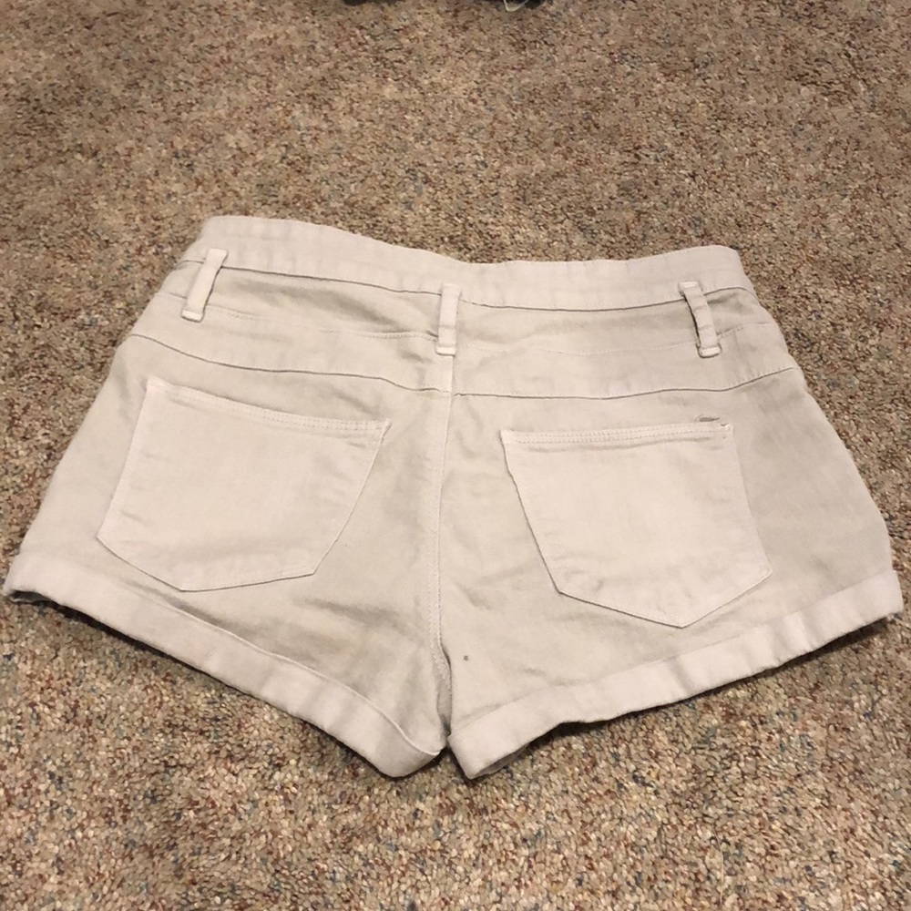Shorts - Picture 8 of 8